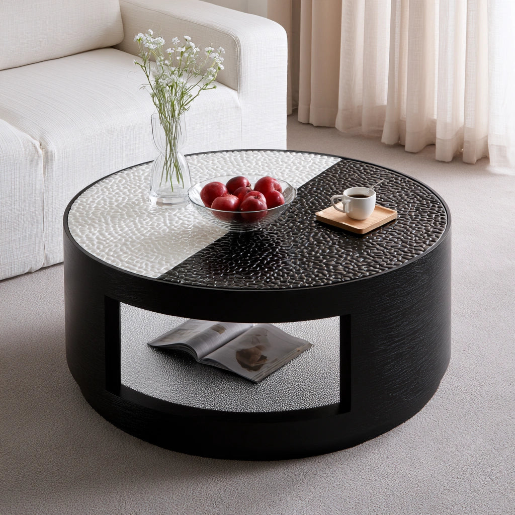 Table basse aux lignes épurées, coloris noir